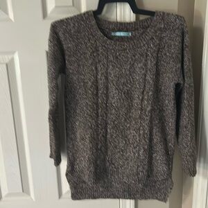 Beautiful lightweight brown sweater